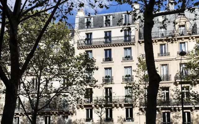 Отель Rayz Eiffel Франция, Париж - отзывы, цены и фото номеров - забронировать отель Rayz Eiffel онлайн вид на фасад