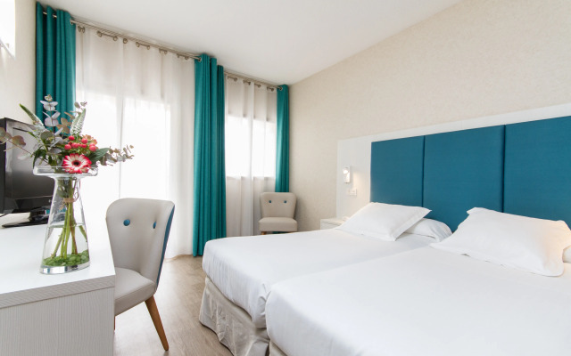 Отель Castilla Alicante