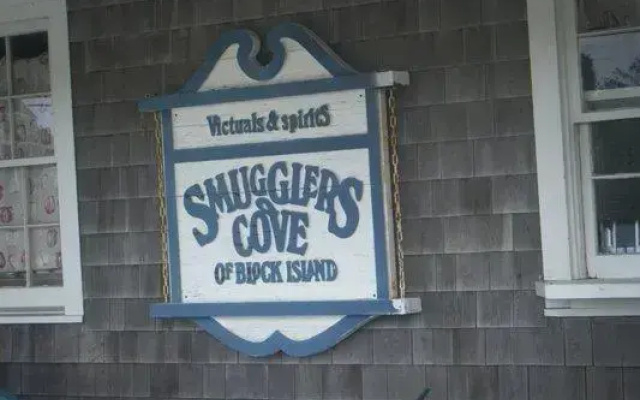 Smugglers Cove