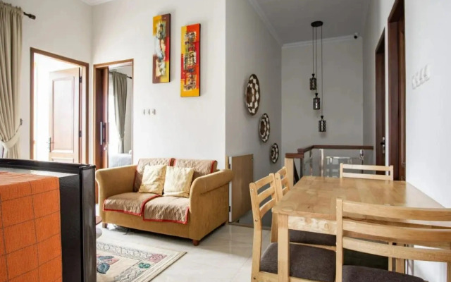 Bisma Balcony Homestay By Zuzu