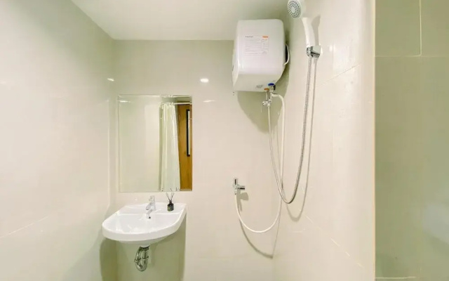 Cozy Living Studio at LRT City Jatibening Apartment