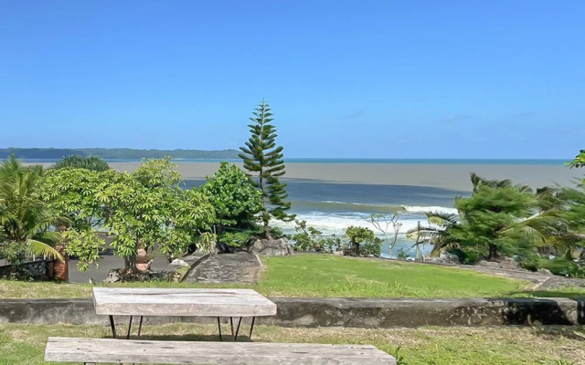 Urbanview Karapyak Glamping Lodges