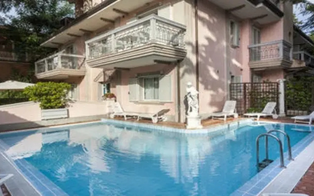 Villa Lidia