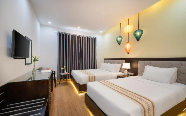 Flower Hotel