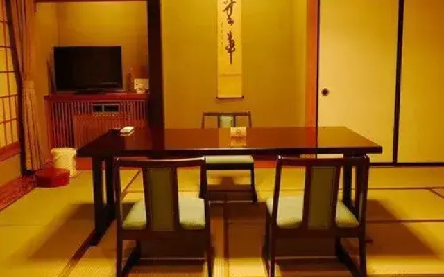 Hanare-no-Yado Yomogino