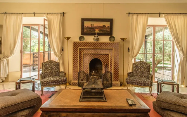 Villa Alouna
