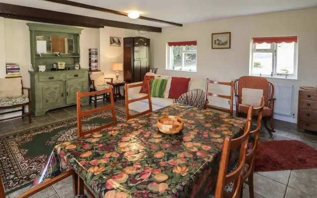 Buzzard Cottage
