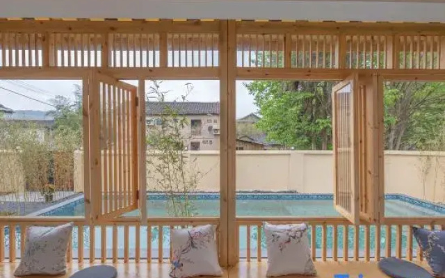 Rill  Villa