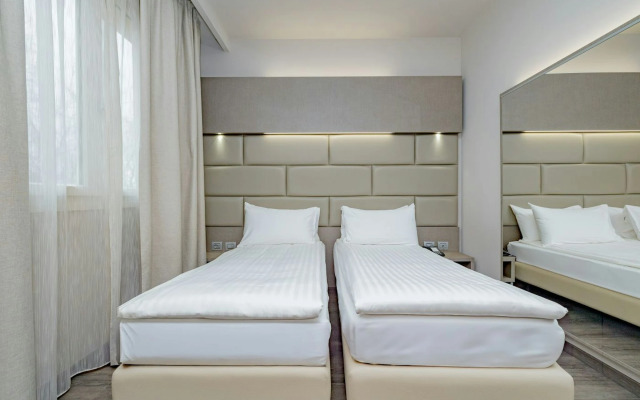 Just Hotel Saronno