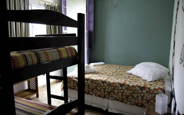 Vila Carioca Hostel