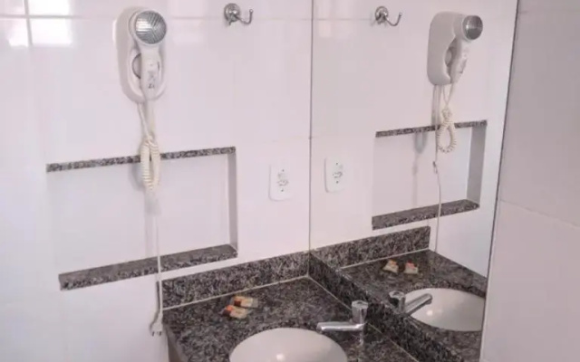 Lacqua diRoma Hotel com Parque Aquático 24 horas