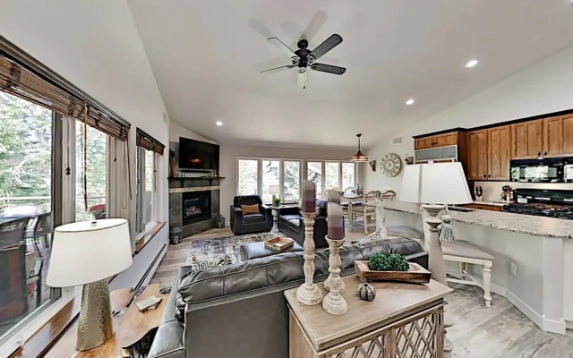 1580mrub 2 Bedroom Townhouse