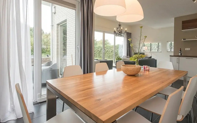Luxury Villa in Harderwijk With Garden