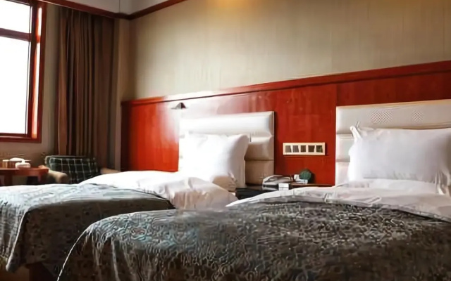 Zhong Yuan Hotel