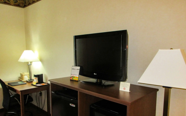 Quality Inn Sawyer