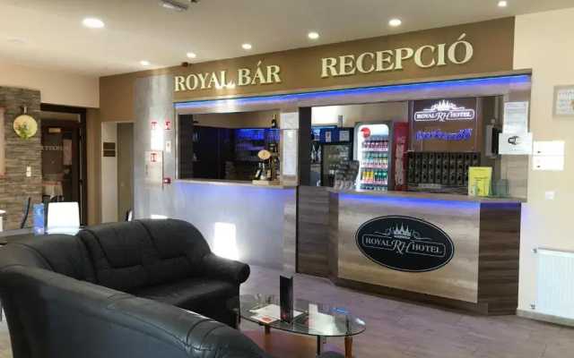 Royal Hotel