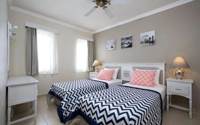 Paloma Marina Suites - Adult Only