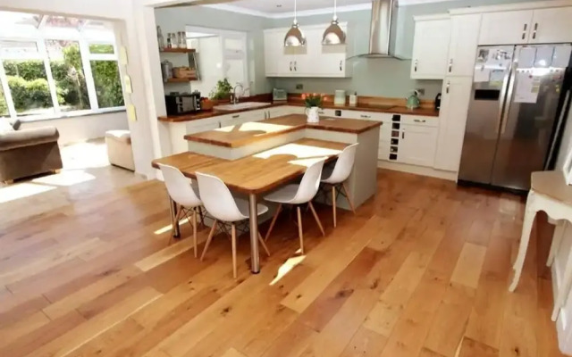 Spacious Family Holiday Property in Paignton