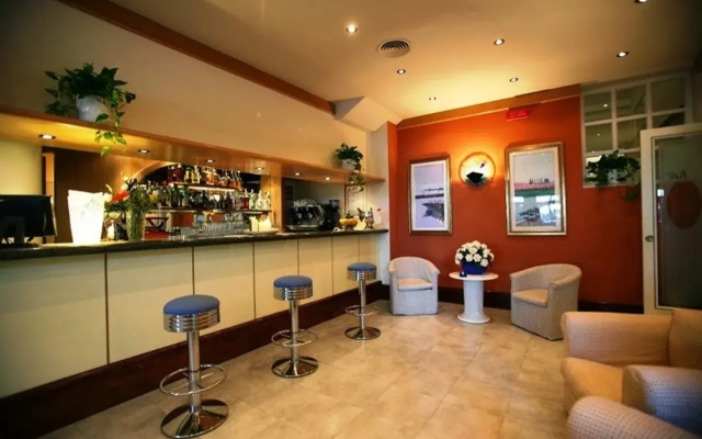 Hotel Excelsior
