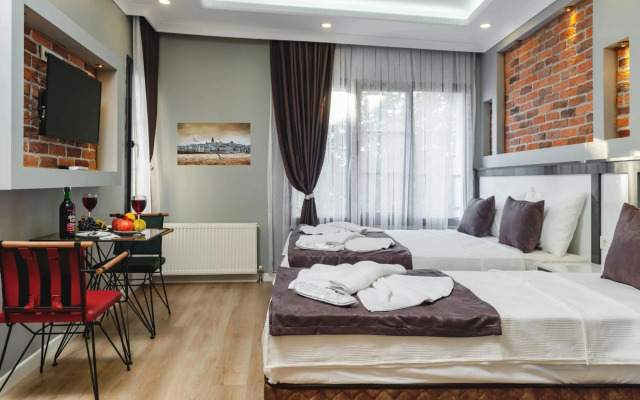 Gloria Suites Old City