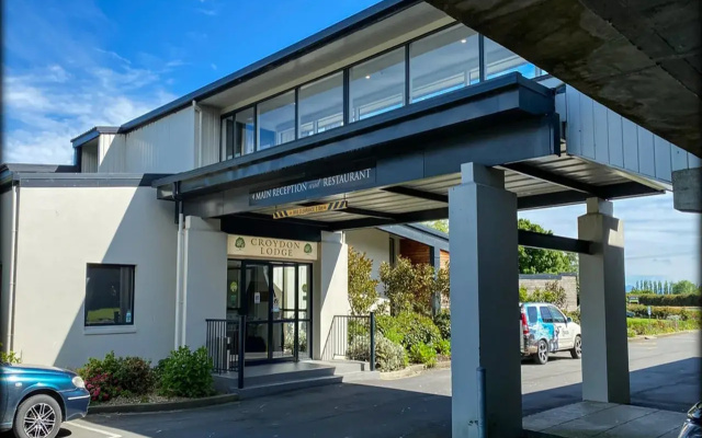 Croydon Lodge Hotel