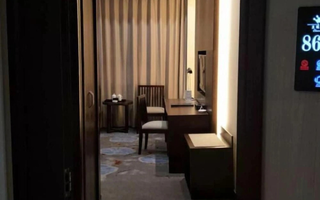 Crown Hotel