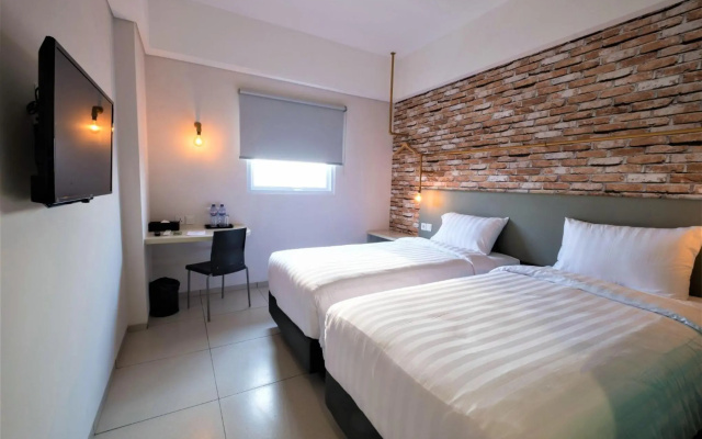 Hotel 88 Bekasi By WH