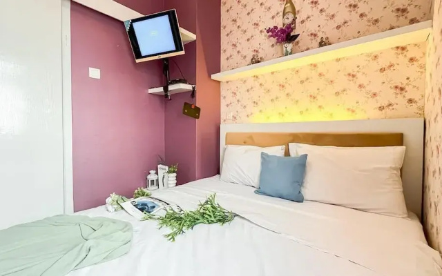Compact 2Br Apartment Near Unj At Green Pramuka City