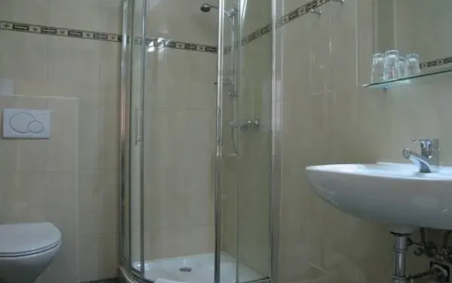 Gasthof-Pension Kolimbatovic