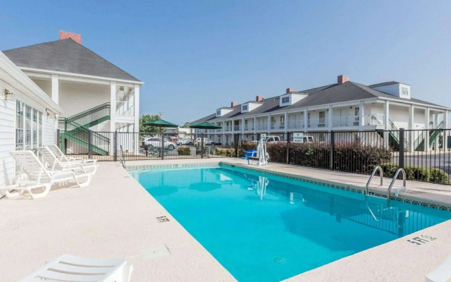 Rodeway Inn Sylacauga Hwy 280