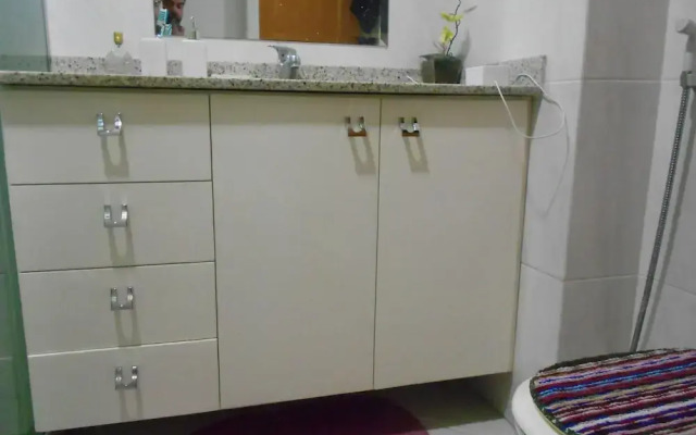 Gohouse - Visconde 402 B