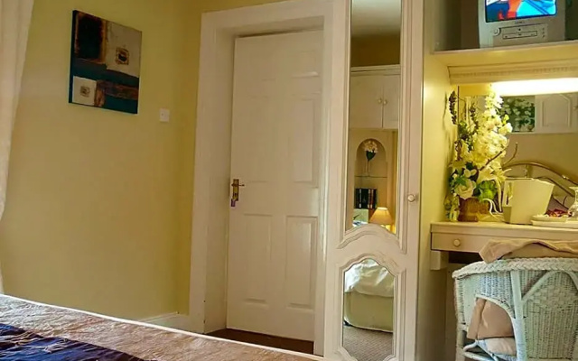 Annalee House B&B