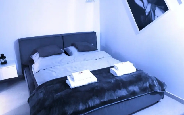 Dream LUX Apartments