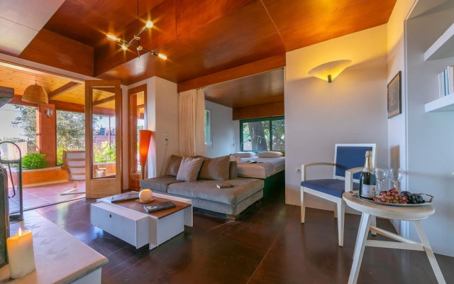 Villa Revita Kourouta Beach