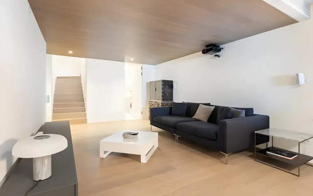 Sea-view Penthouse Spa in Portopiccolo
