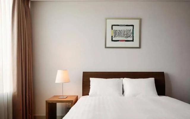 Vabien Suites II Serviced Residence