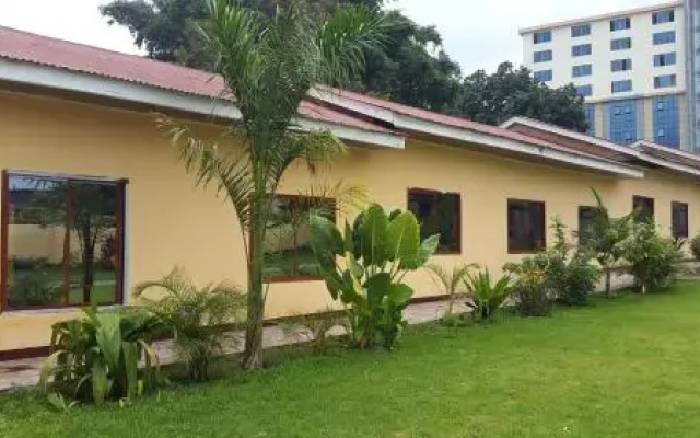 Basecha Garden Lodge