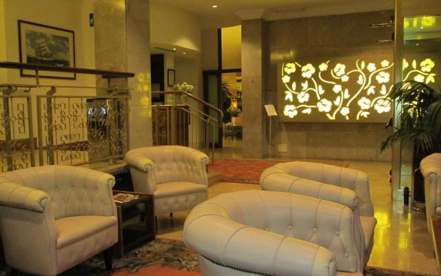 B&B Hotel Diano Marina Palace