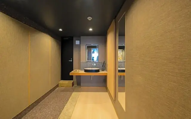 AET & o3 HOTEL