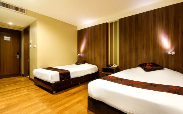 Ballys Studio Suite Silom