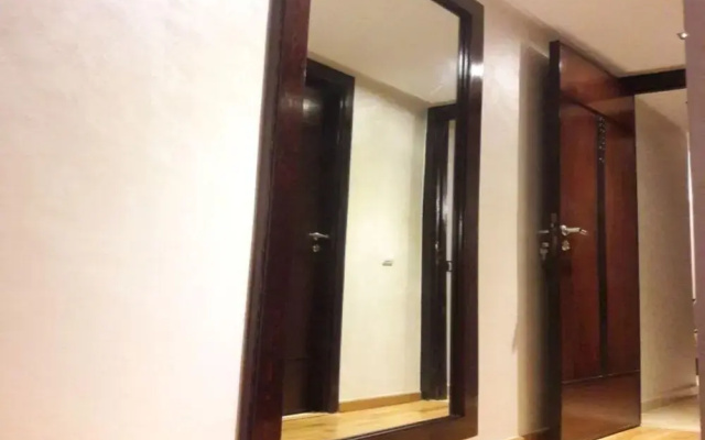 Holiday Suites