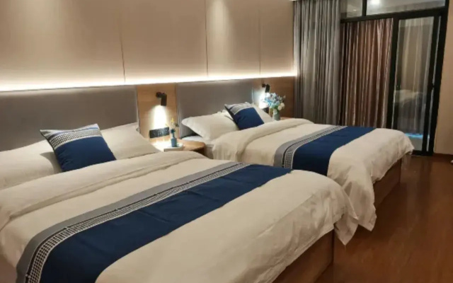 Jinjiang Inn Style Hotel (Nanchang Liantang Middle Avenue)
