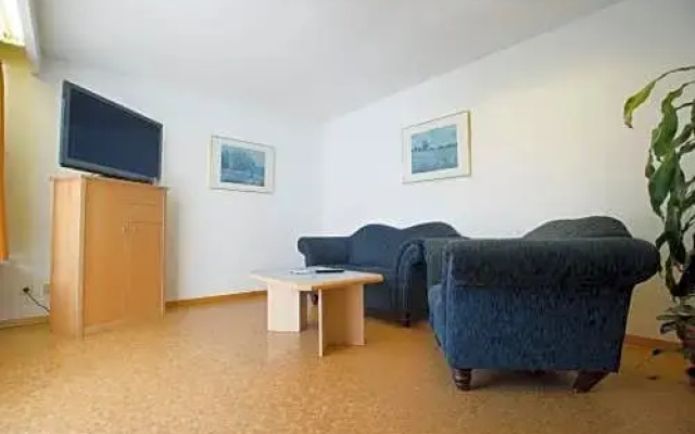 Euro Inn - Hotel