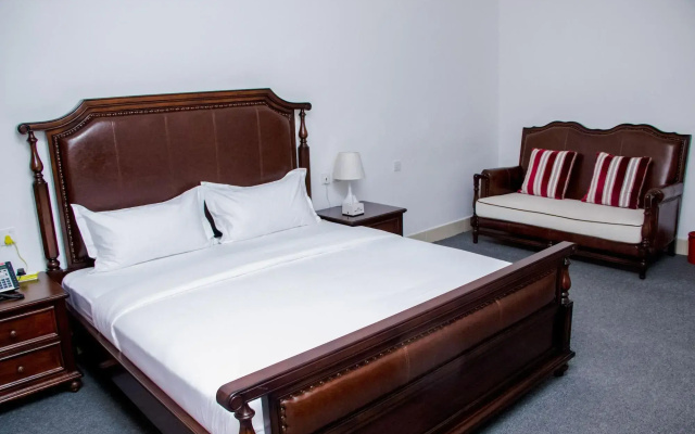 Lark Hotel