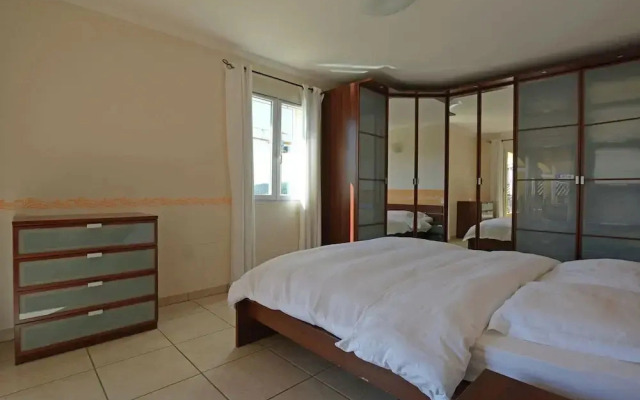 Beautiful Villa in Vidauban With Seasonal Pool