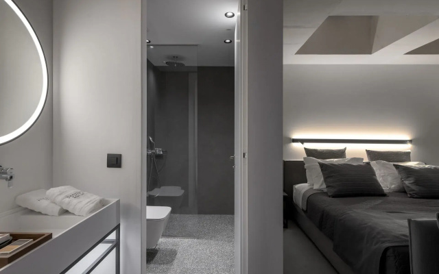 Essence Suites