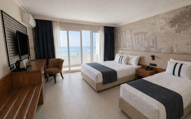 TRYP by Wyndham Didim