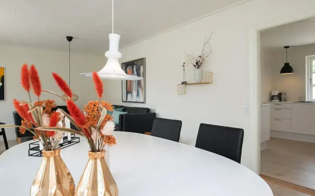 6 Person Holiday Home in Lokken-by Traum