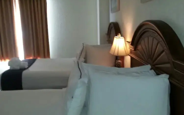 Hollywood Beach Resort-beautiful Studio Sleeps 4