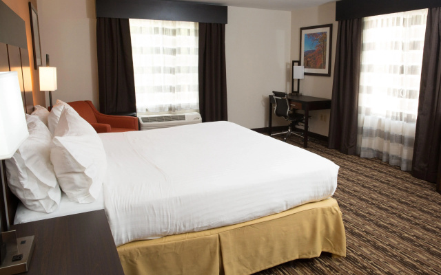 Holiday Inn Express Hotel & Suites Cherokee / Casino by IHG